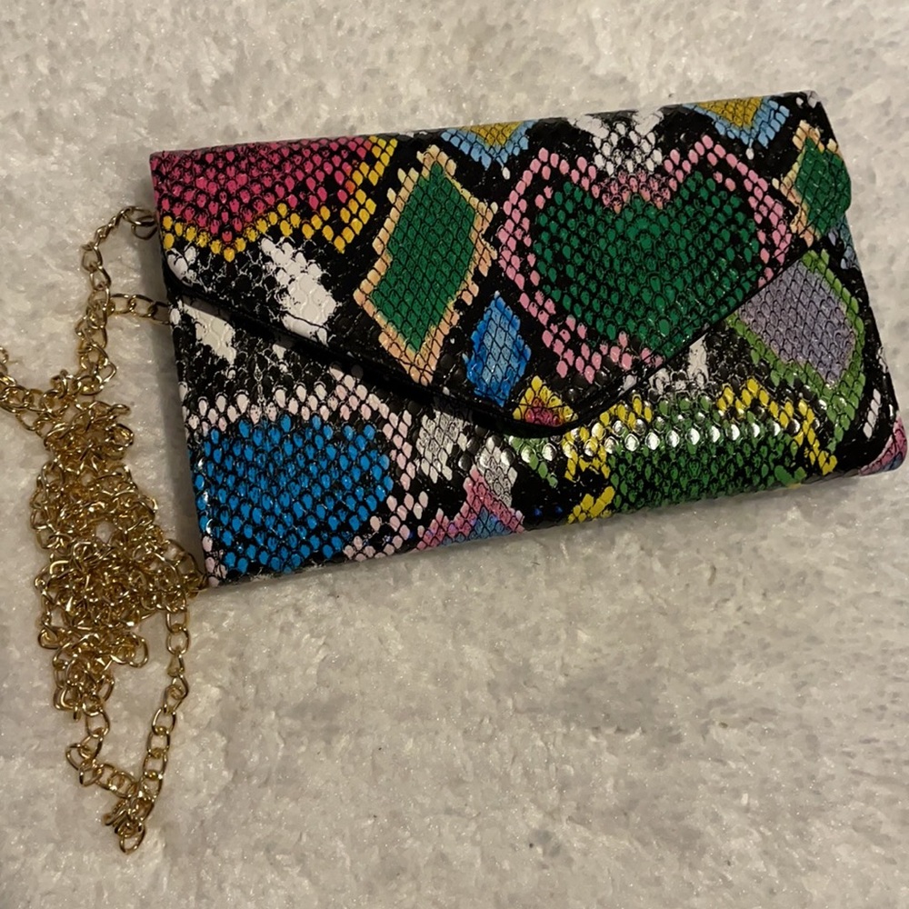 Purse - Picture 2 of 3